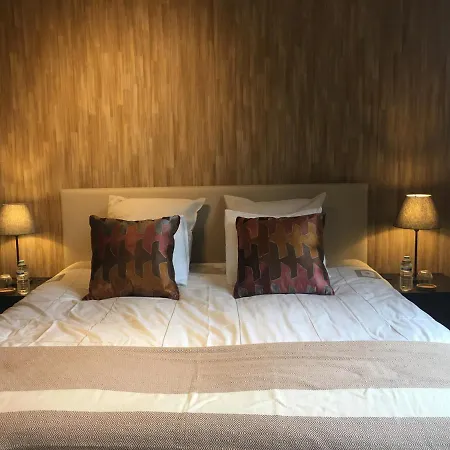 Le Logis Couette-café Lasne