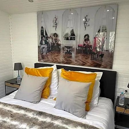 Le Logis فندق مبيت وإفطار 4*