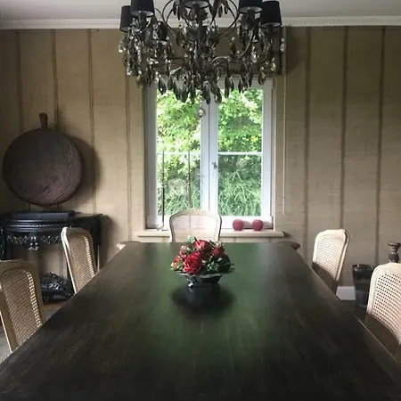 Le Logis Bed & Breakfast *