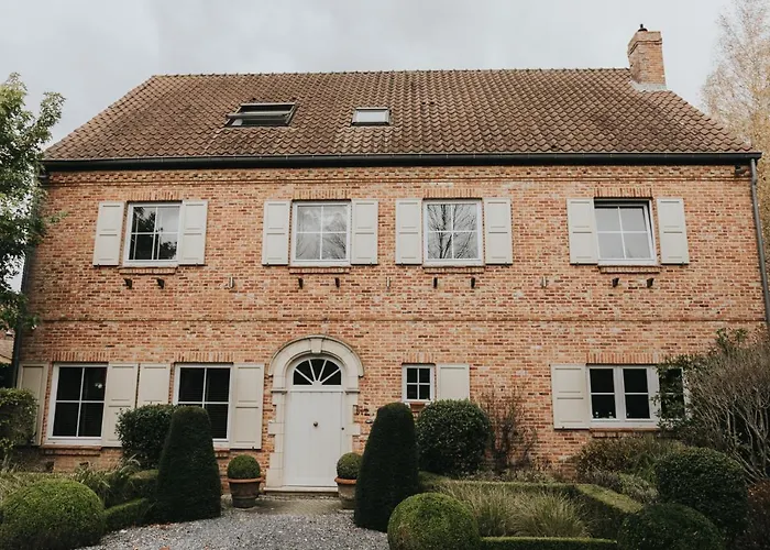 Le Logis Bed & Breakfast