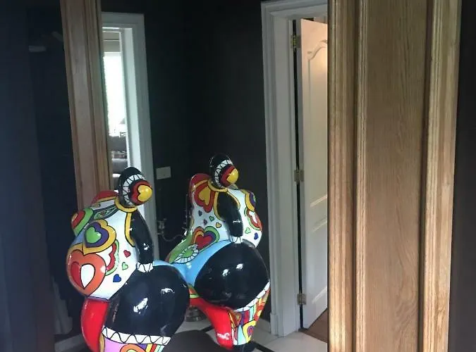 Le Logis Bed & Breakfast *